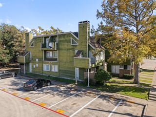 9831 Walnut Street 205, Dallas, TX 75243