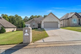 1993 Windy Lane, Jonesboro, AR 72404