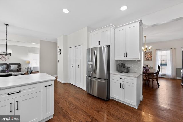 11 BRADLEY DR, Wilmington, DE 19803