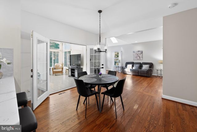 11 BRADLEY DR, Wilmington, DE 19803