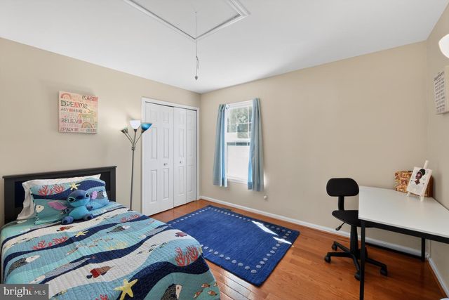 11 BRADLEY DR, Wilmington, DE 19803