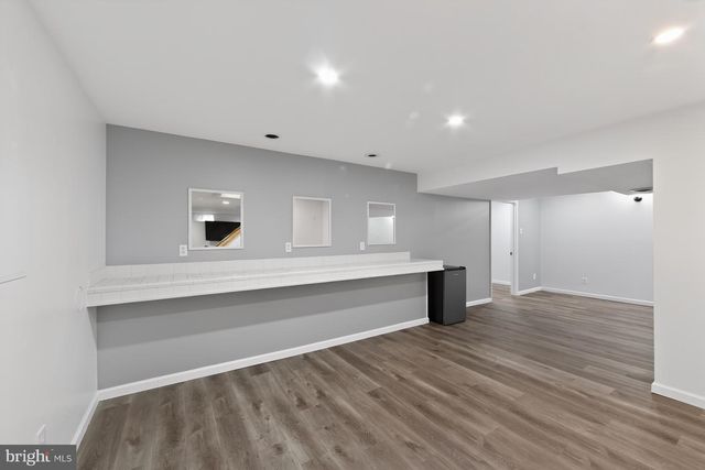 11 BRADLEY DR, Wilmington, DE 19803