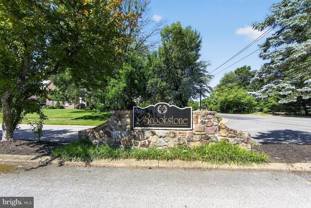 11 BRADLEY DR, Wilmington, DE 19803