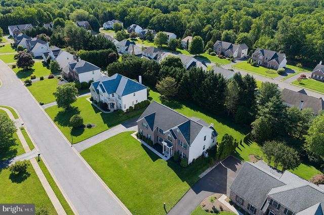11 BRADLEY DR, Wilmington, DE 19803