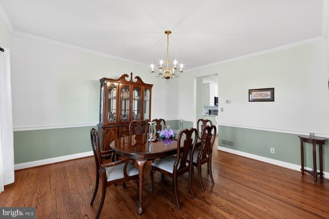 11 BRADLEY DR, Wilmington, DE 19803