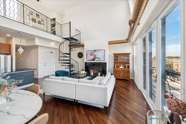 1907 W Chicago Avenue 4, Chicago, IL 60622