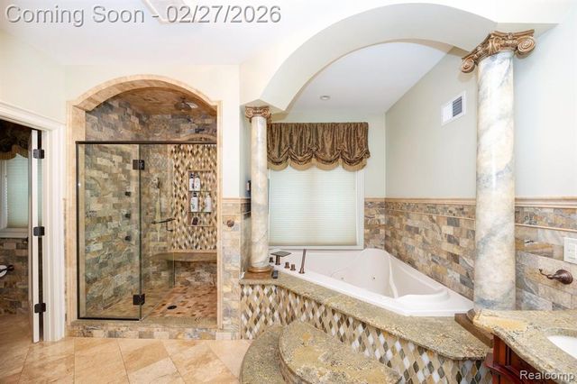 6616 Fairwood Drive, Dearborn Heights, MI 48127