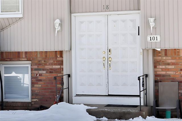 18 Wilsher Drive, Monsey, NY 10952