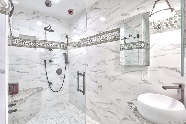 18 Wilsher Drive, Monsey, NY 10952