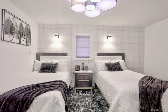 18 Wilsher Drive, Monsey, NY 10952