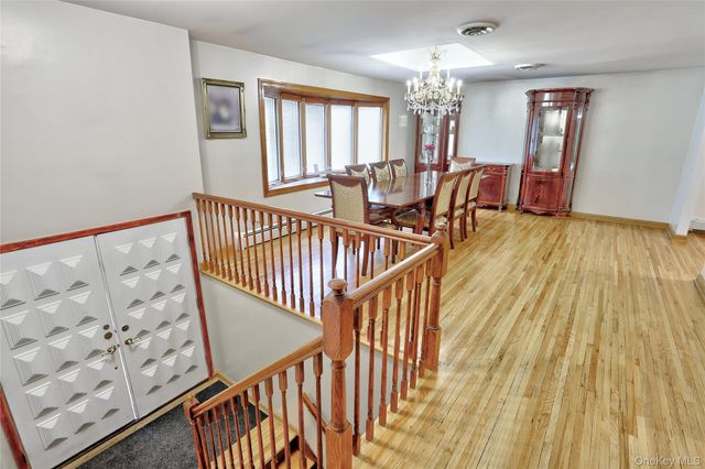 18 Wilsher Drive, Monsey, NY 10952