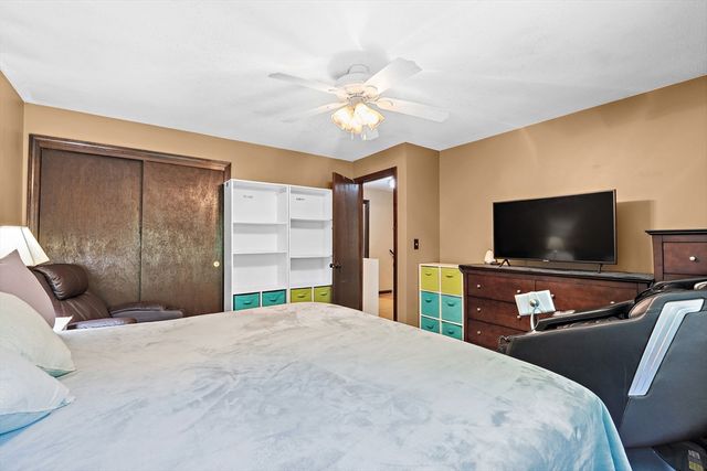 90 Oakmont Ave, Westminster, MA 01473