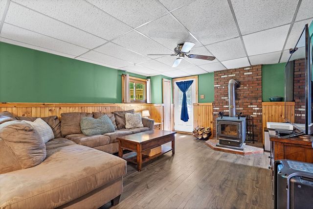 90 Oakmont Ave, Westminster, MA 01473