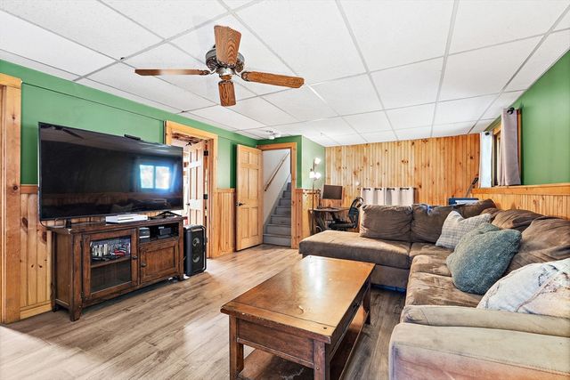 90 Oakmont Ave, Westminster, MA 01473