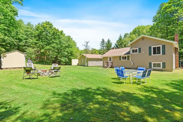 90 Oakmont Ave, Westminster, MA 01473