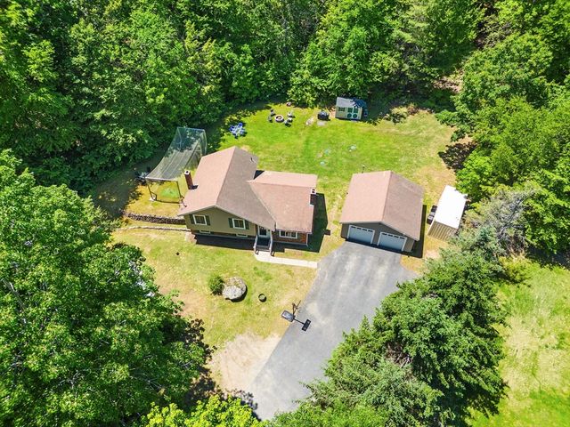 90 Oakmont Ave, Westminster, MA 01473