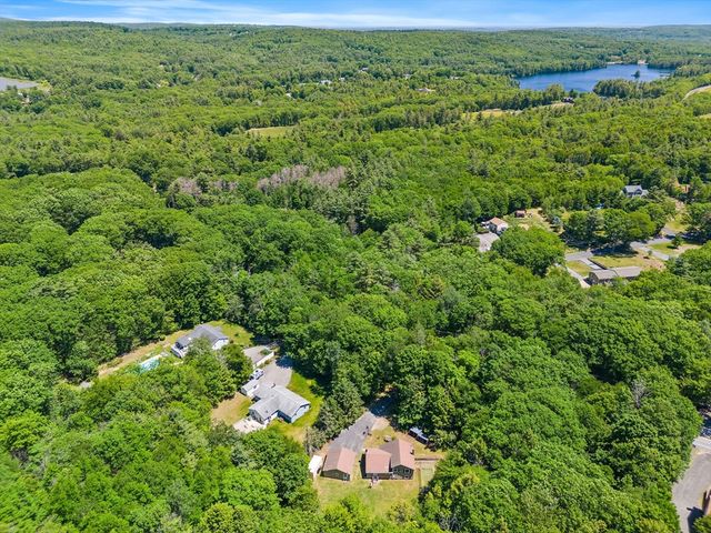 90 Oakmont Ave, Westminster, MA 01473