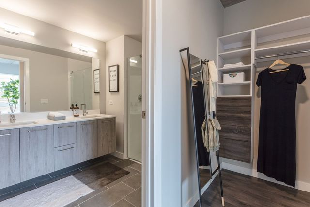 1743 N LEAVITT Street 310, Chicago, IL 60647