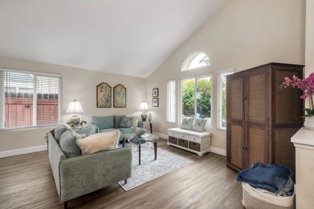 532 JOBE HILL DRIVE, Vista, CA 92081