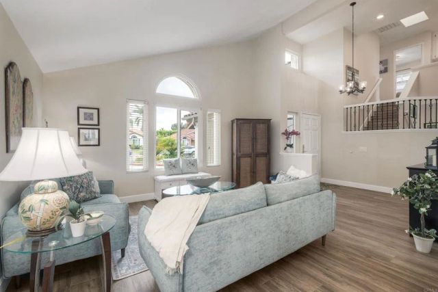 532 JOBE HILL DRIVE, Vista, CA 92081