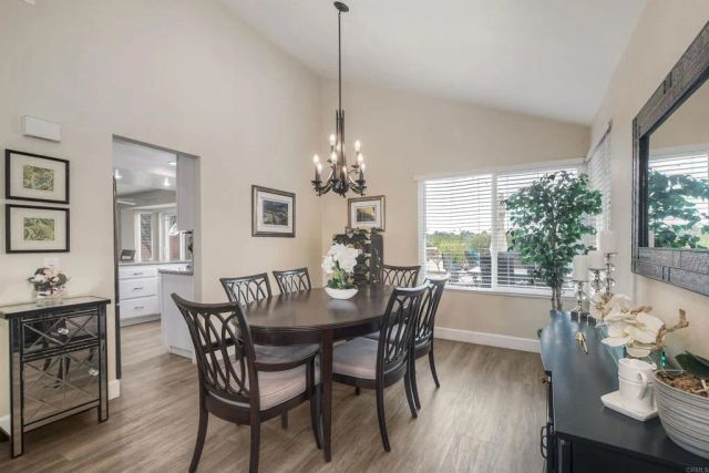 532 JOBE HILL DRIVE, Vista, CA 92081