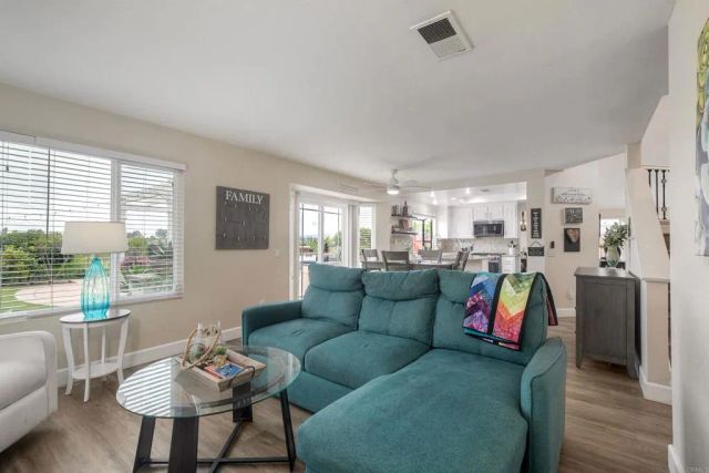 532 JOBE HILL DRIVE, Vista, CA 92081