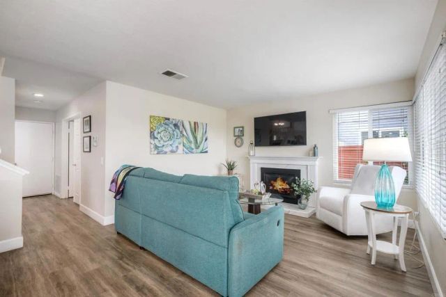 532 JOBE HILL DRIVE, Vista, CA 92081