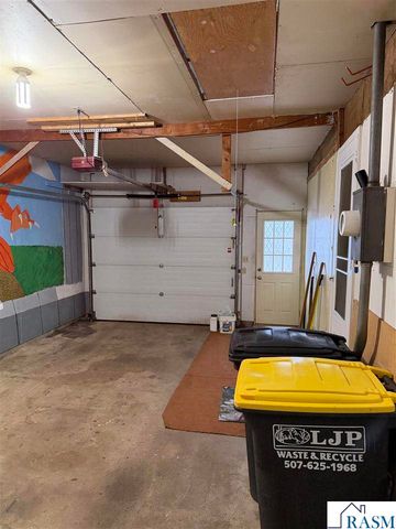 205 Lakeview Drive, Eagle Lake, MN 56024