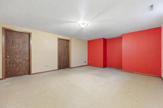 6775 50th Avenue S, Sabin, MN 56580