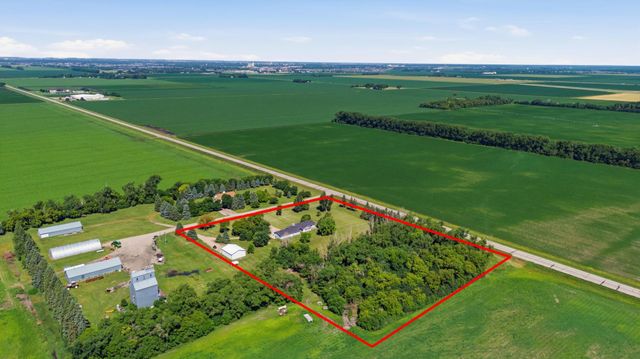 6775 50th Avenue S, Sabin, MN 56580