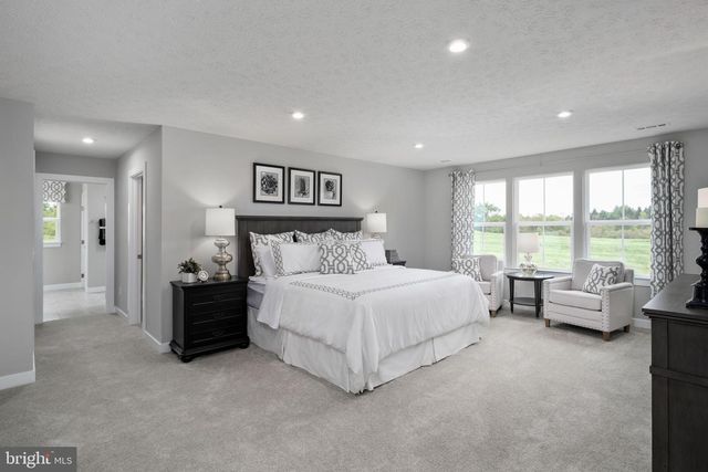 96 DITHRIDGE DR, Birdsboro, PA 19508