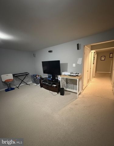 1502 CASINO CIR, Silver Spring, MD 20906