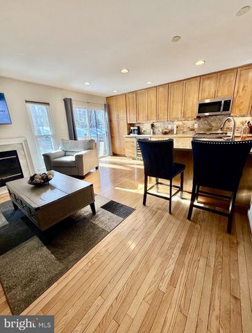 1502 CASINO CIR, Silver Spring, MD 20906