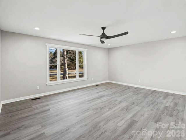 944 Woodland Drive, Shelby, NC 28150