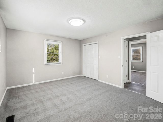 944 Woodland Drive, Shelby, NC 28150