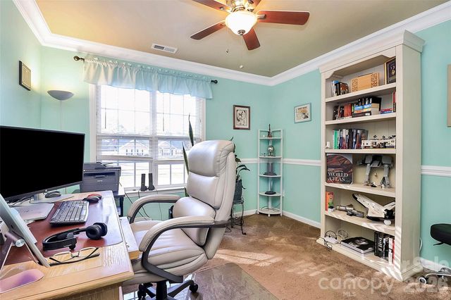 9106 Dogwood Ridge Drive, Charlotte, NC 28227