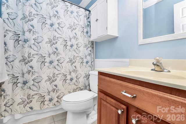 9106 Dogwood Ridge Drive, Charlotte, NC 28227