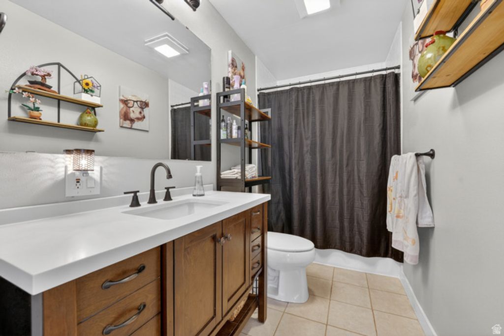 Image 14 of property listing at 77 N 4TH ST, Tooele, UT 84074