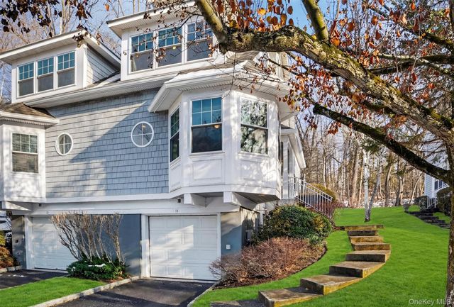 14 Pond View Lane, Ossining, NY 10562