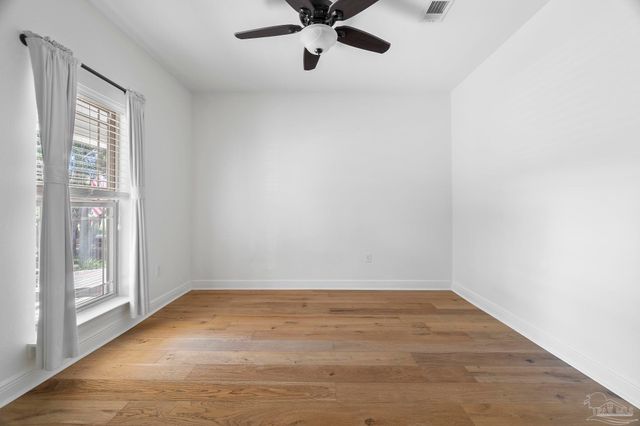 3020 Rosa Del Villa Dr, Gulf Breeze, FL 32563