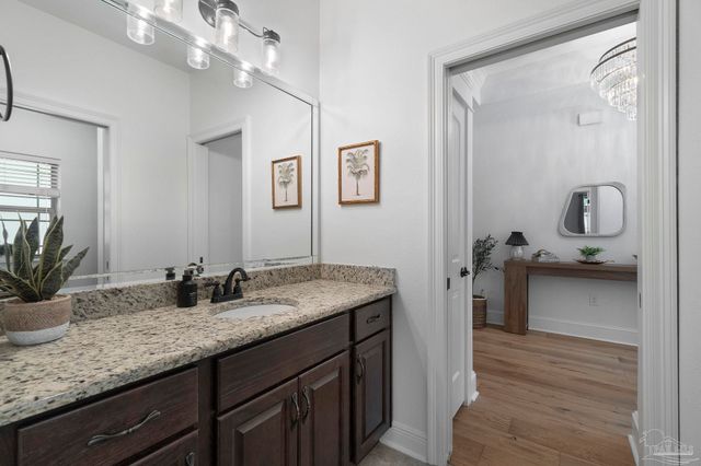3020 Rosa Del Villa Dr, Gulf Breeze, FL 32563