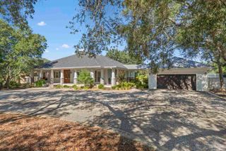 3020 Rosa Del Villa Dr, Gulf Breeze, FL 32563