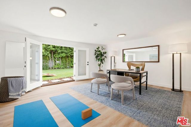 11906 S Park Avenue, Los Angeles, CA 90066