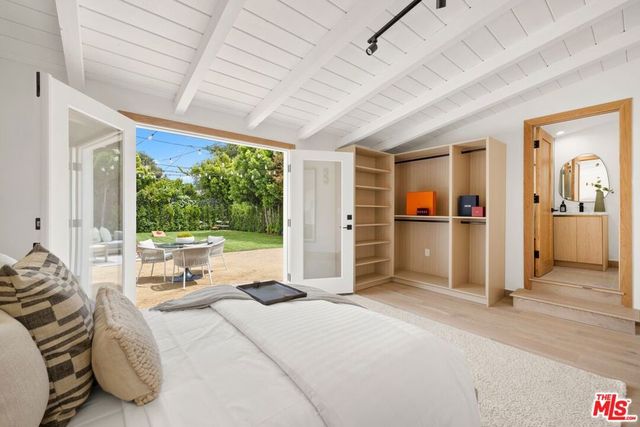 11906 S Park Avenue, Los Angeles, CA 90066