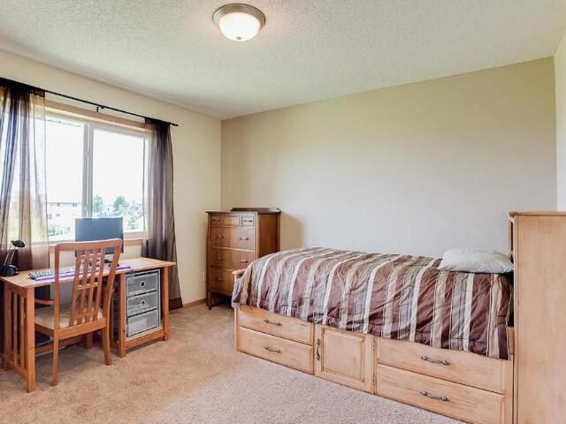 2006 Independence Street S, Cambridge, MN 55008