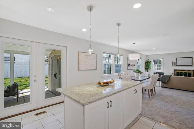 4103 PORT RAE LN, Fairfax, VA 22033