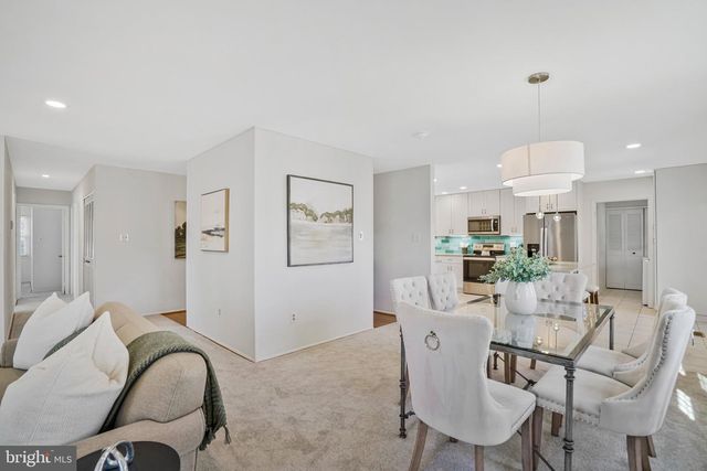 4103 PORT RAE LN, Fairfax, VA 22033