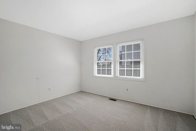 4103 PORT RAE LN, Fairfax, VA 22033