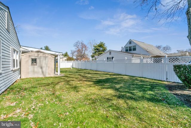 4103 PORT RAE LN, Fairfax, VA 22033