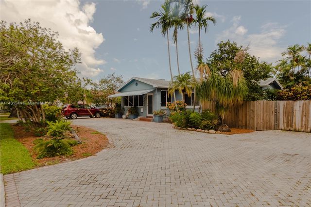 2533 Fillmore St, Hollywood, FL 33020